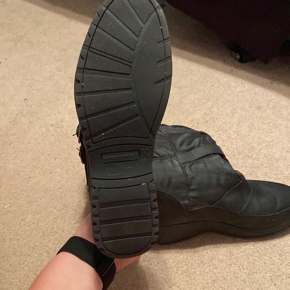 Snow Boots Size 10 ๐ - Picture 5 of 7
